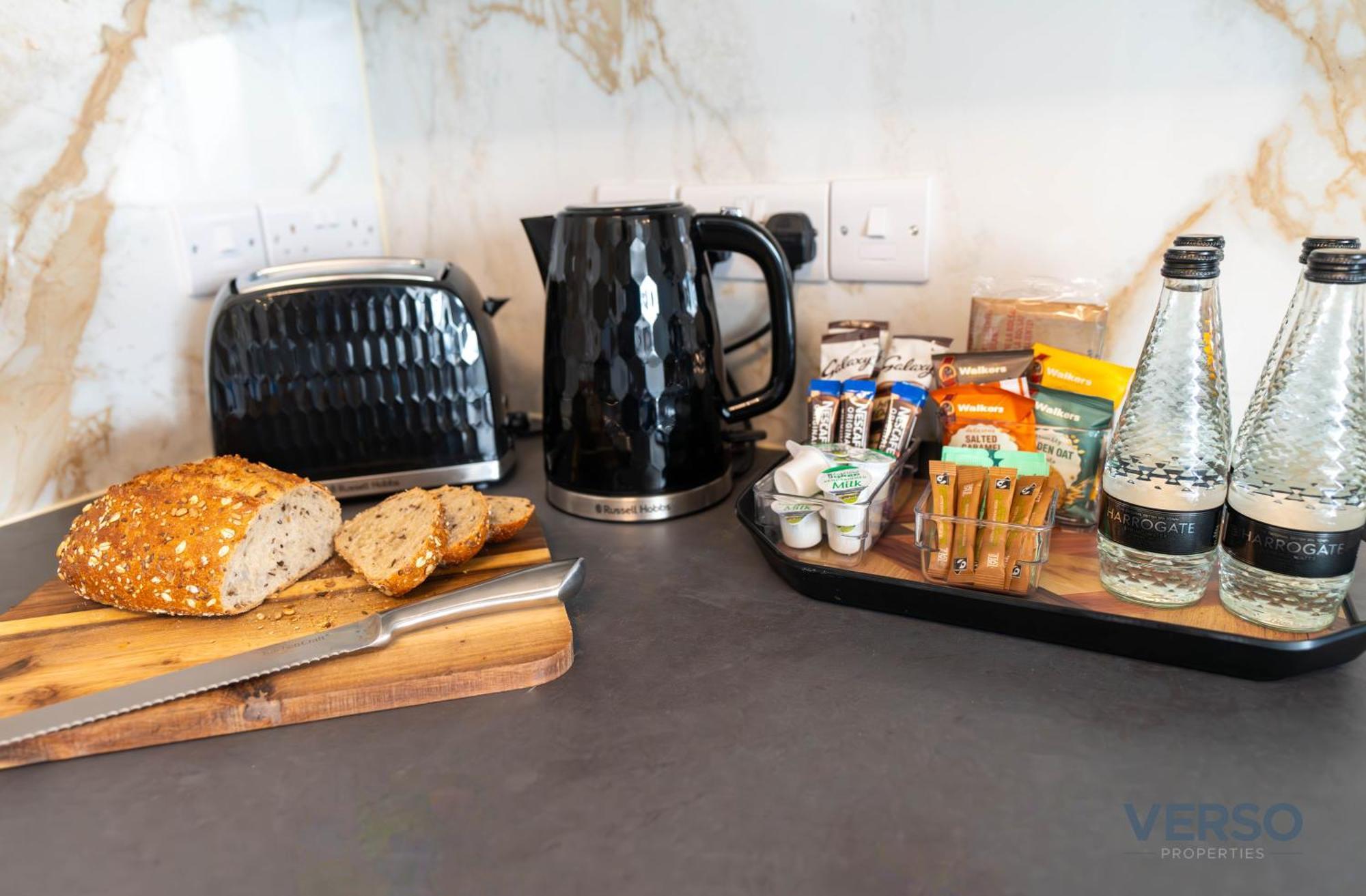 New 5 X Luxury Apartments In Derby, Ideal For Individuals, Couples, Business Or Corporate Guests, Close To Rolls Royce, Donington Park, East Midlands Airport 外观 照片